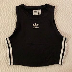 Women’s adidas workout tank top size: S
